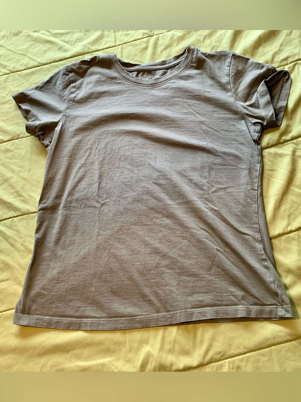 Jessica Sport M Crewneck Tee in Taupe